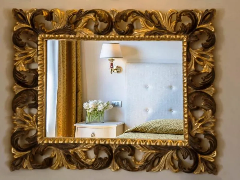 Room, Atlantic Palace, Florence