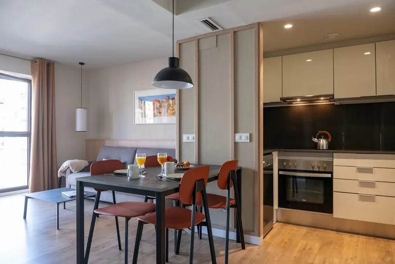 APARTMENT CAPACITY 2 ONE BEDROOM Room, MH Apartments Urban, Barcelona