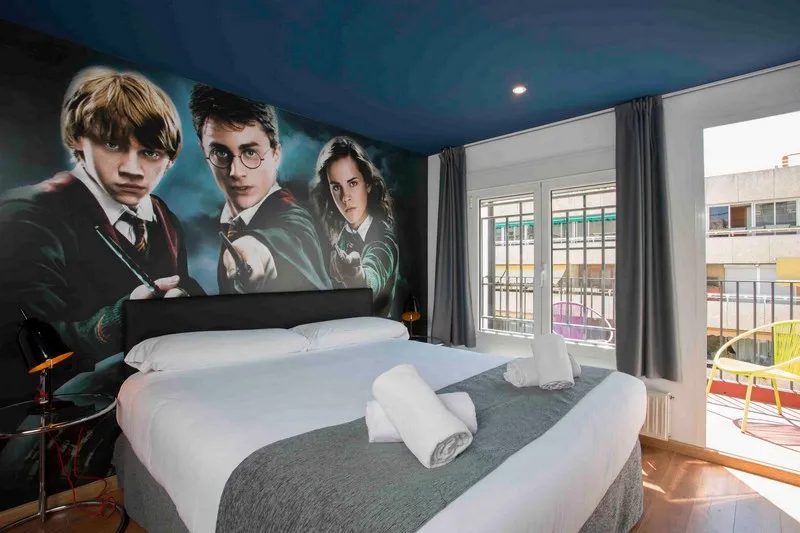 FAMILY ROOM WITH TERRACE Room, Casual Del Cine Valencia, Valencia