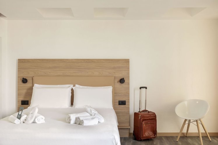 B B Hotel Pomezia Roma, Rome