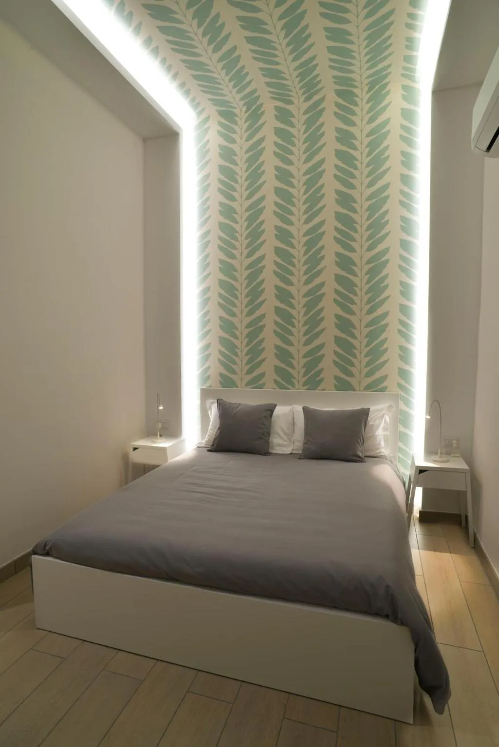 DOUBLE DELUXE Room, B B Emme21, Naples