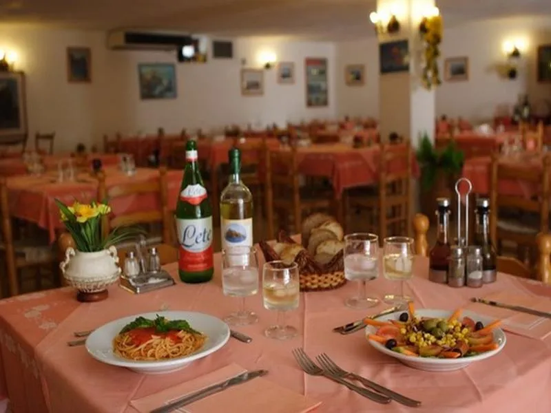 Restaurant, Cesotta, Naples