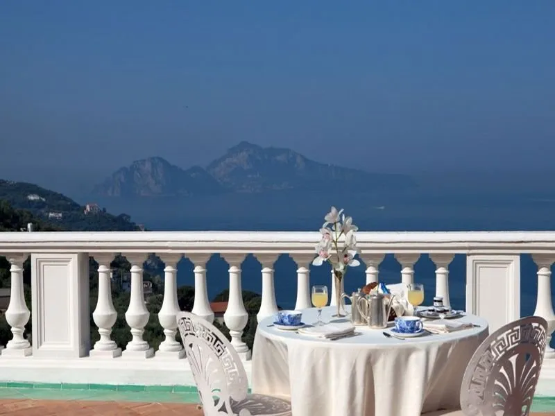 Terrace, Bellavista Francischiello Hotel and Spa, Naples