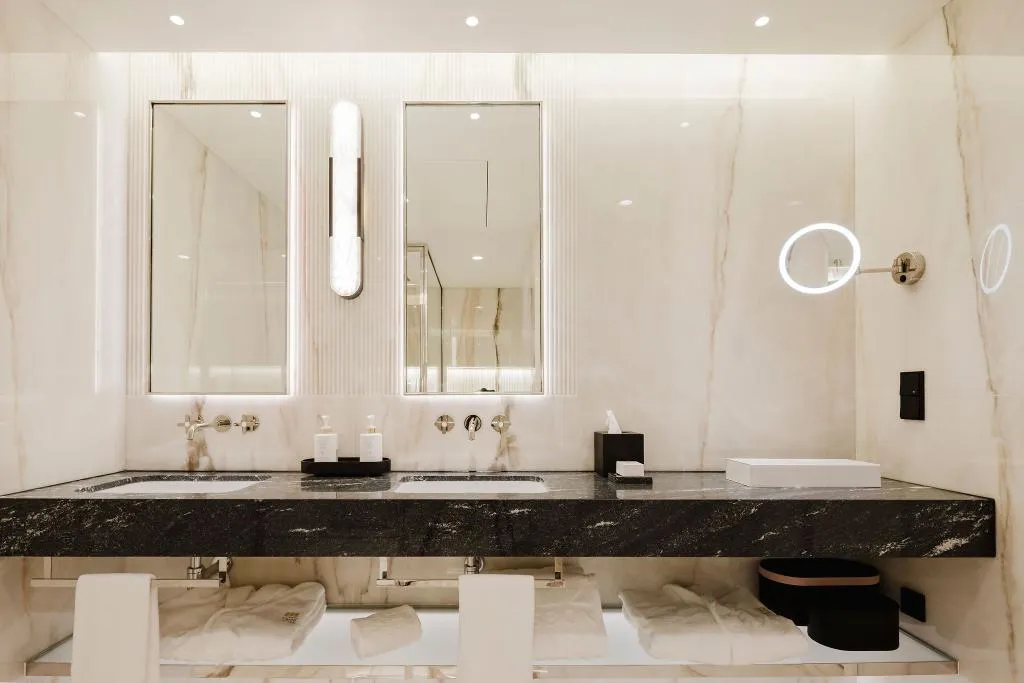 Room, Lisbon Chiado Hotel & Spa, Lisbon