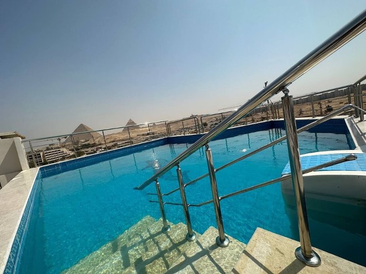 AL Fouad Palace Pyramids View, Cairo