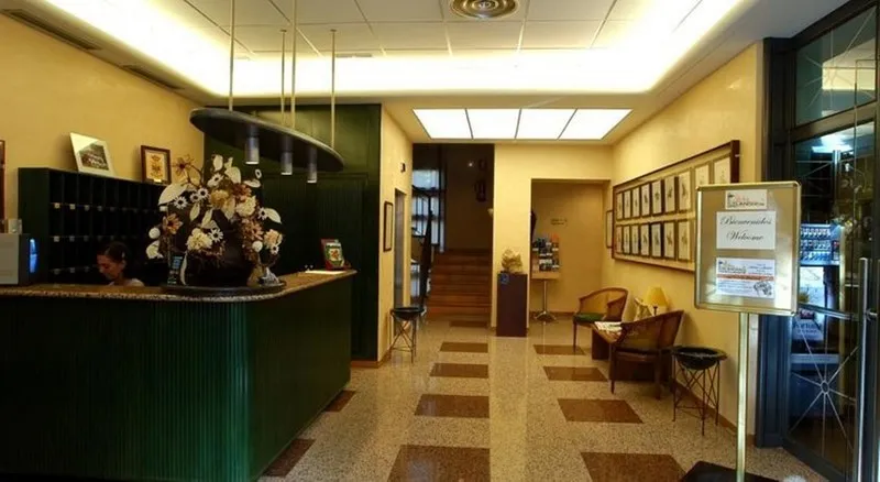 Lobby, Hospedium Hotel Los Lanceros, Madrid