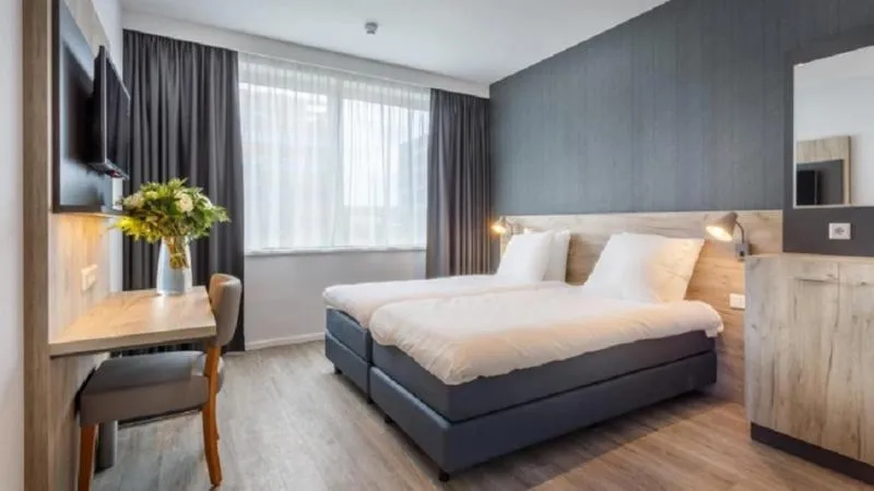 Room ONE BED Room, Joy Hotel Amsterdam, Amsterdam