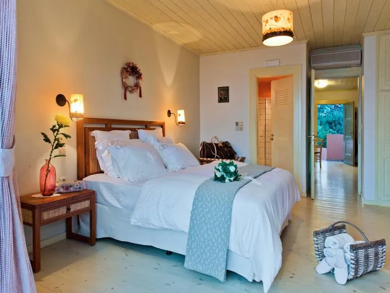 VILLA CAPACITY 4 TWO BEDROOMS Room, Calypso Villas Zakynthos, Zante