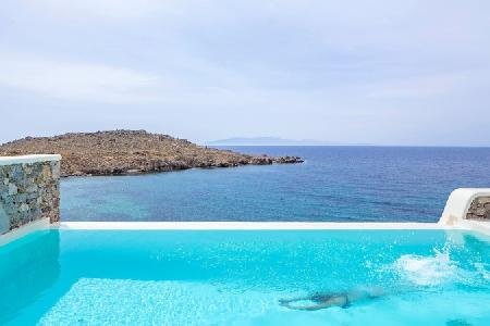 Villa Mitzelos, Skiathos
