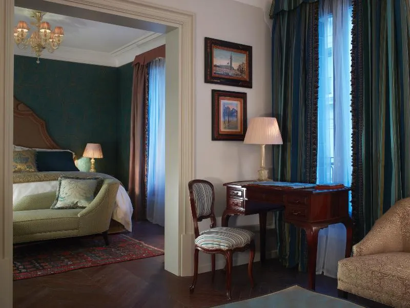 Room, The Gritti Palace, a Luxury Collection Hotel, Venice