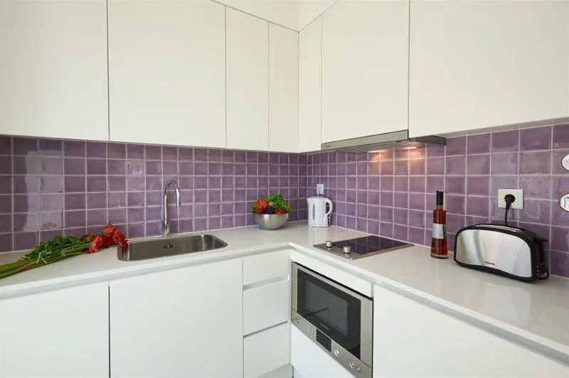 APARTMENT DELUXE ONE BEDROOM Room, Hello Lisbon Santos Azulejos Apartments, Lisbon