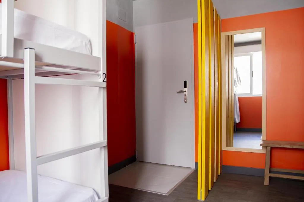Bed in dormitory STANDARD Room, room00 Valencia Hostel, Valencia