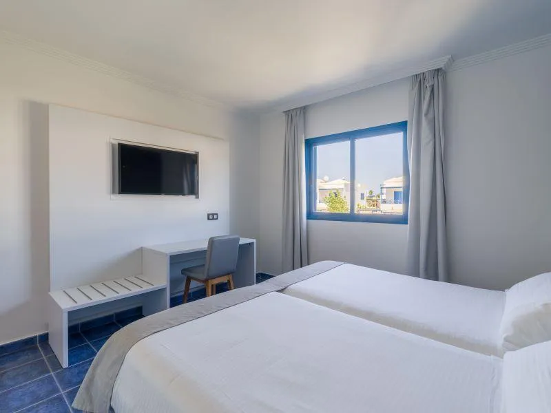 FAMILY ROOM CAPACITY 2 Room, Hotel LIVVO Mirador Papagayo, Lanzarote