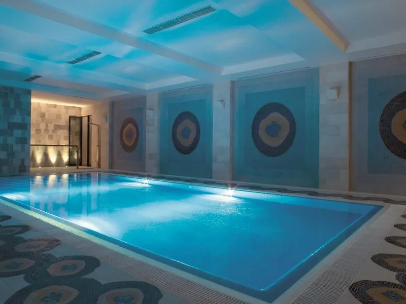 Pool, As Cascatas Golf Resort and Spa Vilamoura, Algarve