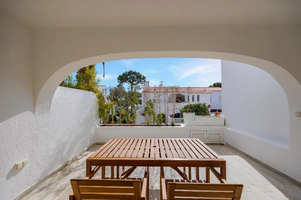 APARTMENT ONE BEDROOM Room, Vale Do Lobo Resort, Algarve