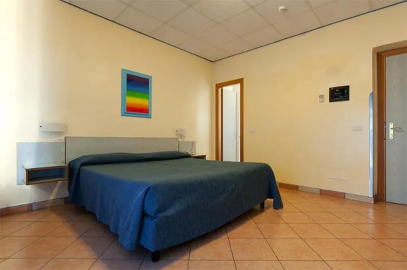 General view, Ping Pong, Rome