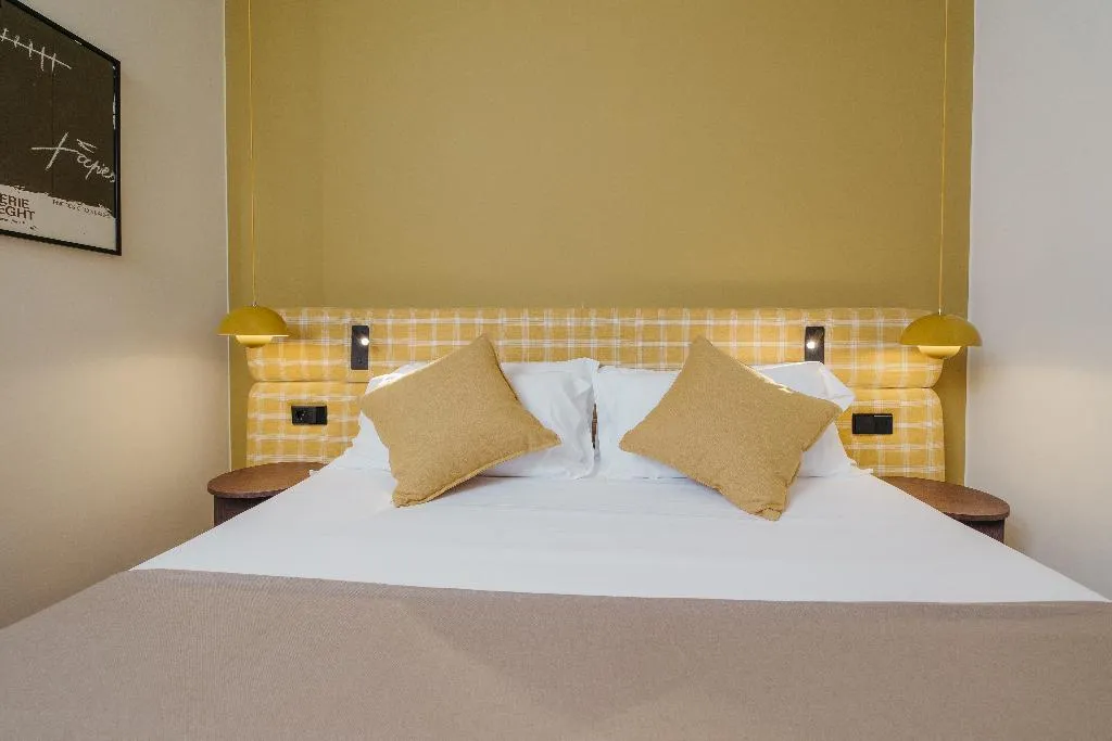 Room PREMIUM ONE BEDROOM Room, H. Regas, Barcelona