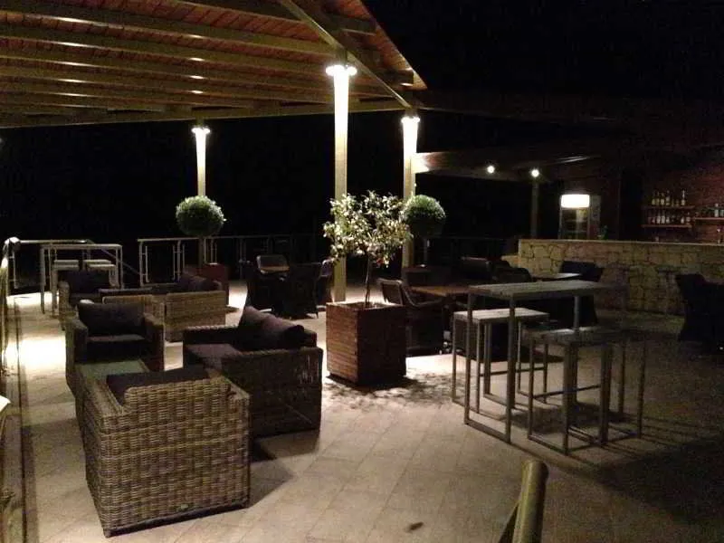 Bar, Petani Bay, Kefallinia