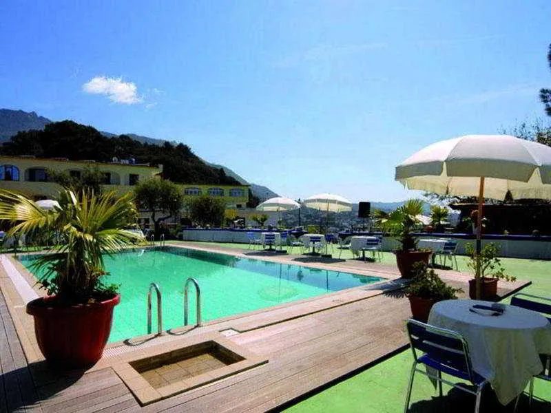 Pool, Parco Dei Principi, Naples