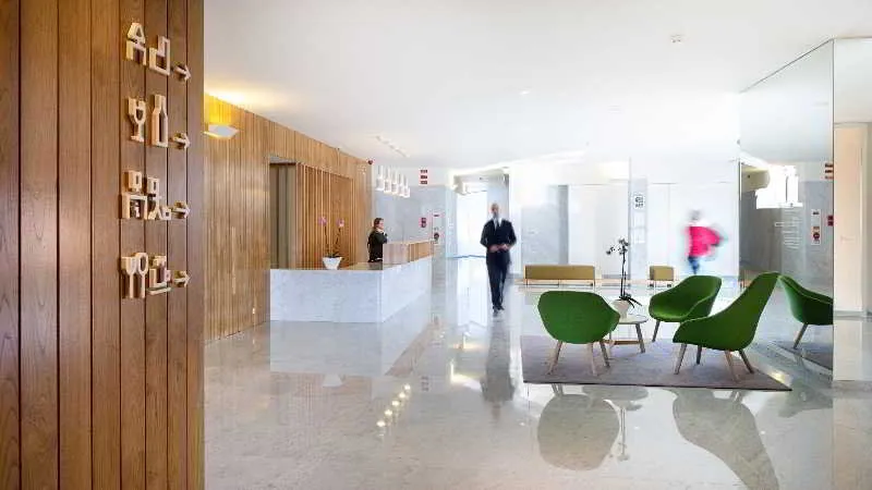 Lobby, Minho, Porto
