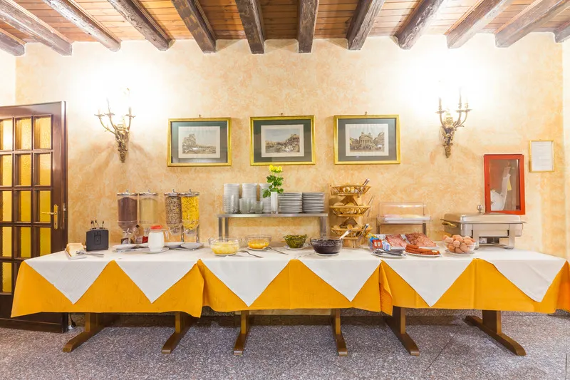 Restaurant, Madison, Rome