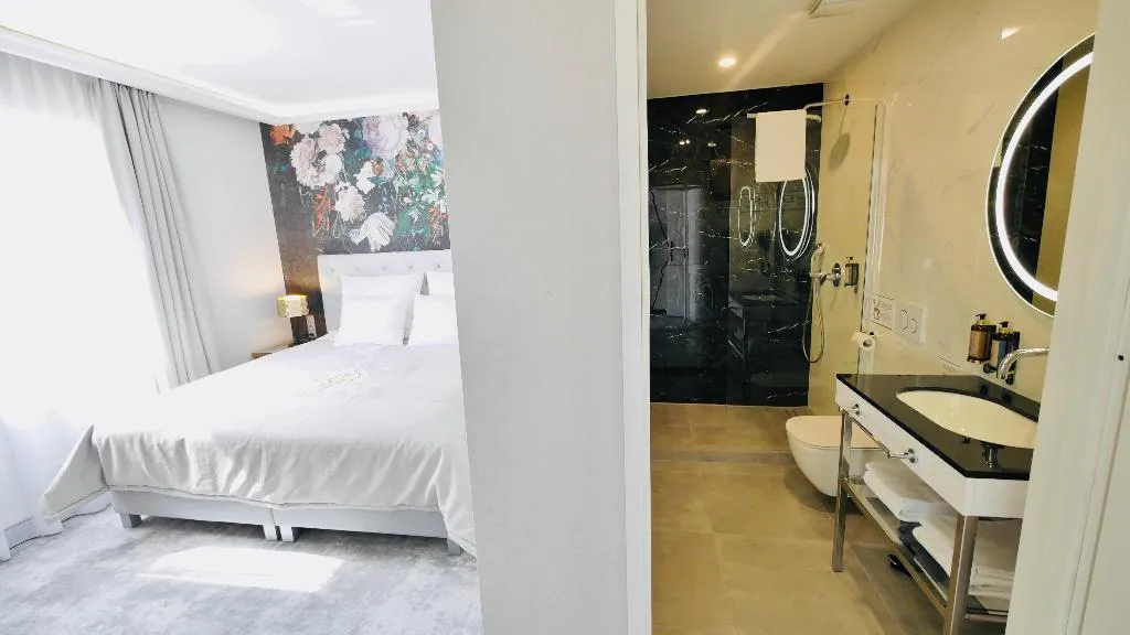 DOUBLE STANDARD Room, Szewska 22 Boutique, Krakow
