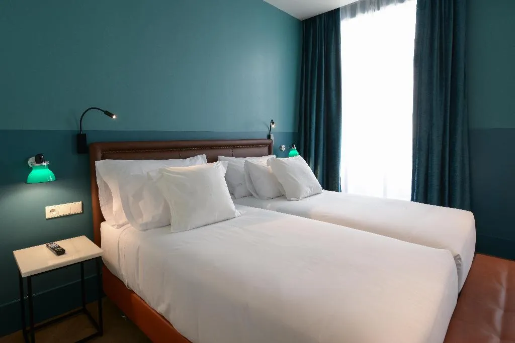 Room, Vincci The Mint, Madrid