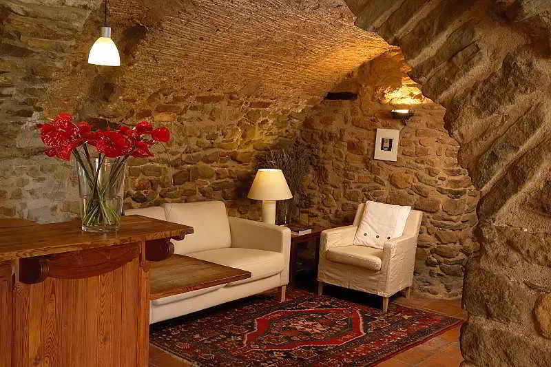 Lobby, La Plaça Madremanya, Costa Brava