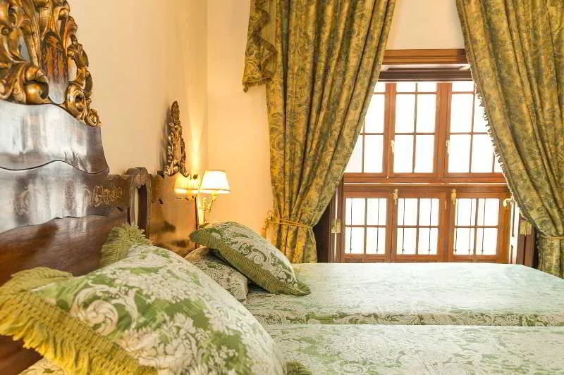 Room, Ateneo Sevilla, Seville