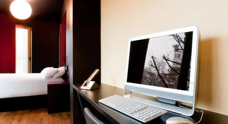 Room, Axel Hotel Berlin, Berlin