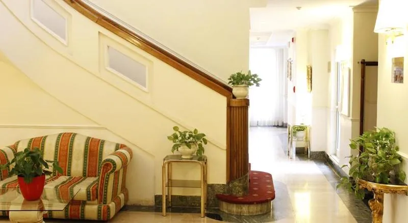 Lobby, GH Hotel San Giusto, Rome