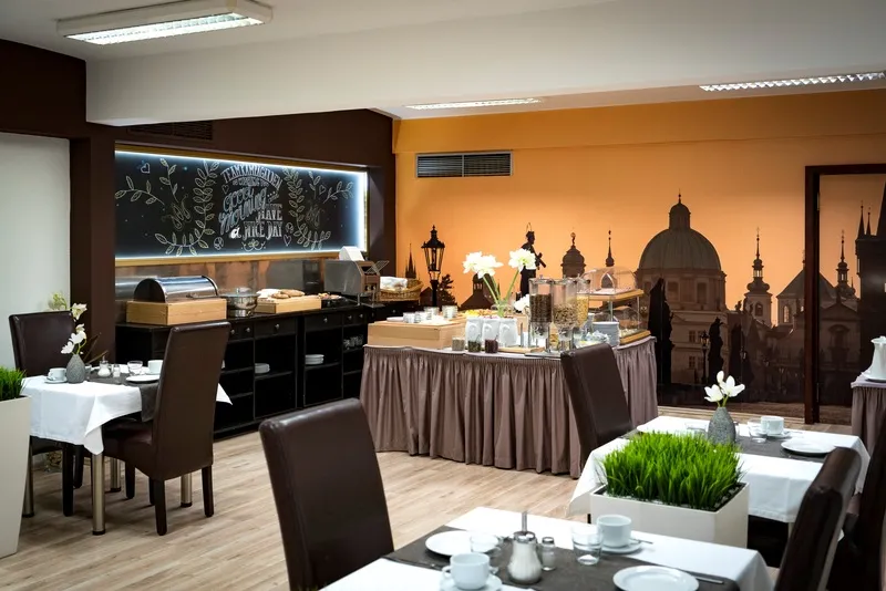 Restaurant, Pytloun Kampa Garden Hotel Prague, Prague