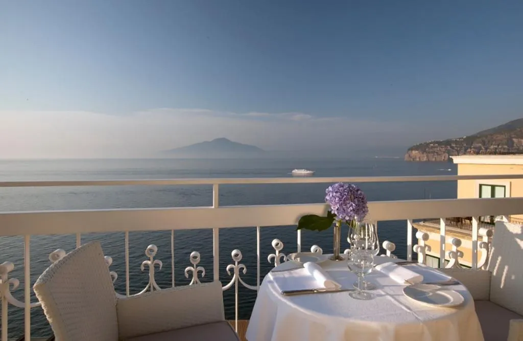 Restaurant, Hotel Regina Sorrento, Naples