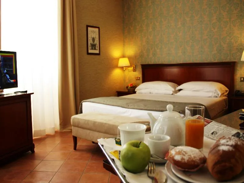 Room, Hotel Nuvo, Naples
