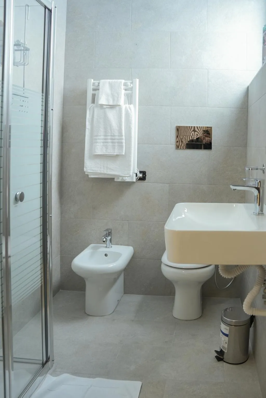 DOUBLE SUPERIOR Room, La Casa del Pellegrino, Naples