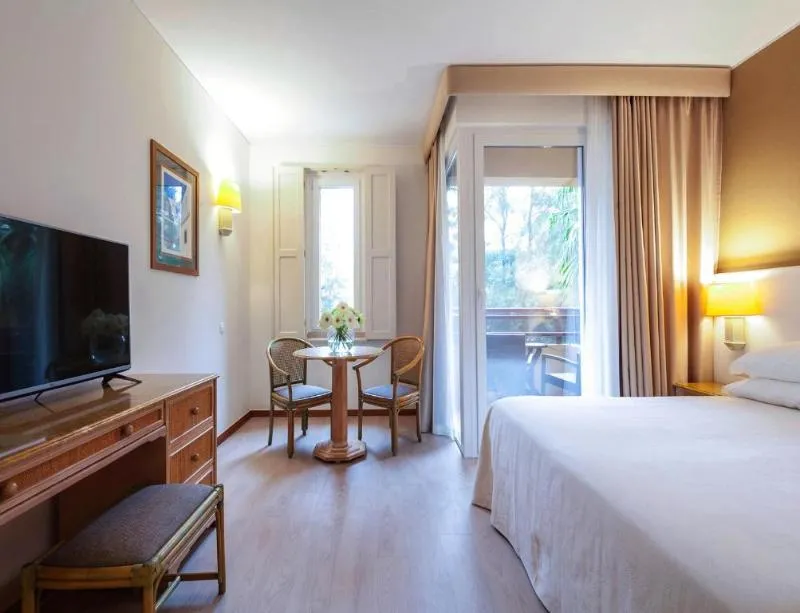 Double or Twin STANDARD Room, Dom Pedro Marina, Algarve