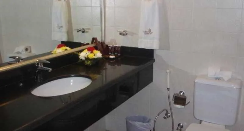 Double or Twin DELUXE Room, London Suites Hotel, Dubai
