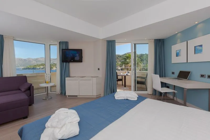 JUNIOR SUITE SEA VIEW Room, RMH Lopud Lafodia Resort & Wellness, Dubrovnik