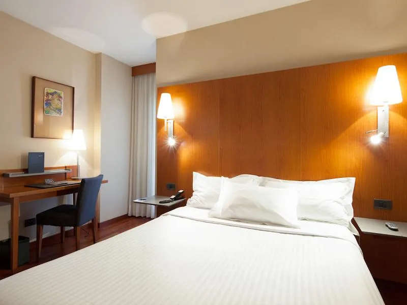 DOUBLE STANDARD Room, Ciutat Martorell, Barcelona