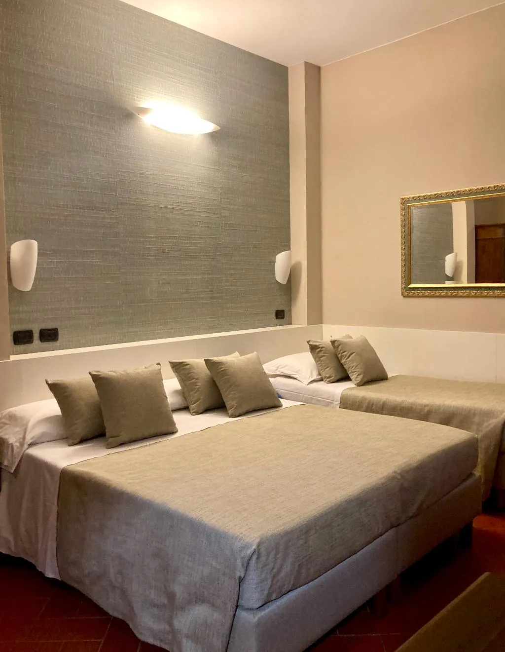 TRIPLE STANDARD Room, Caravaggio, Florence
