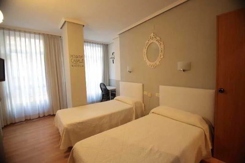 TWIN STANDARD Room, Casual de la Música Valencia, Valencia