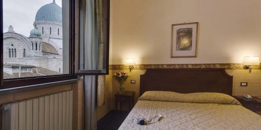 Double or Twin SUPERIOR Room, Arizona, Florence