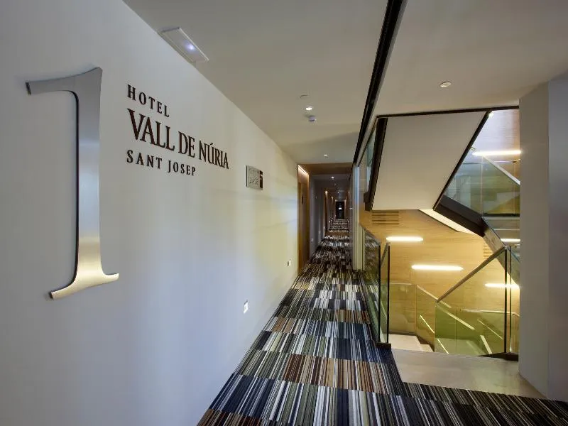Lobby, Vall de Nuria, Costa Brava