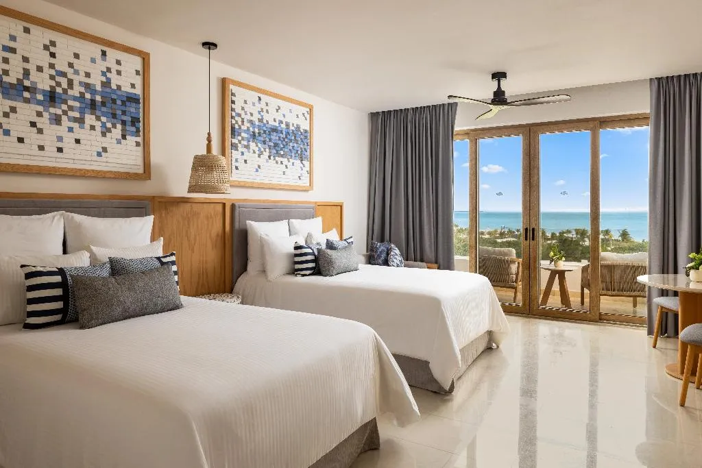 JUNIOR SUITE OCEAN VIEW TWO DOUBLE BEDS Room, Secrets Playa Mujeres Golf & Spa Resort, Cancun Area