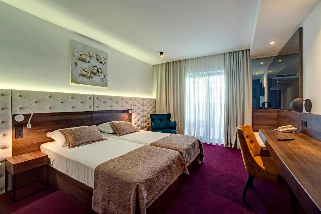 Double or Twin TWO BEDS Room, Hotel Scala, Split