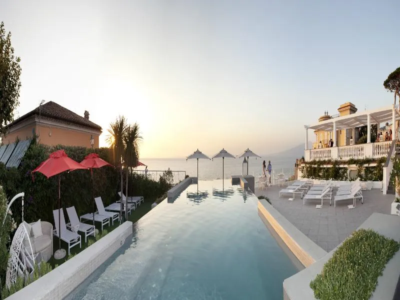 Pool, Hotel Corallo Sorrento, Naples