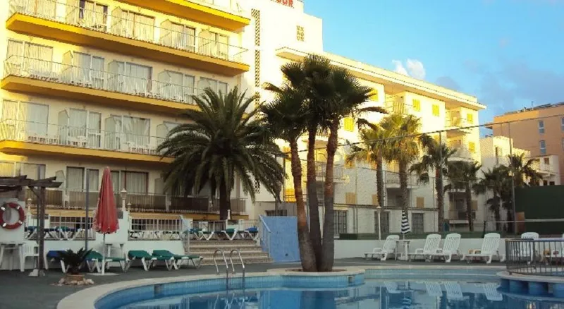 Pool, Sur, Majorca