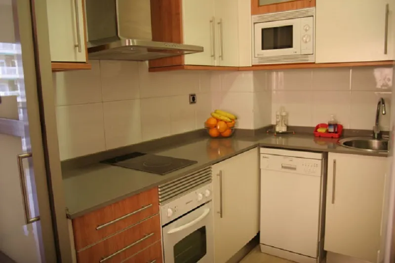APARTMENT CAPACITY 4 Room, Arago565, Barcelona