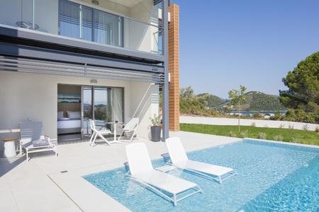 Amira Skiathos, Skiathos