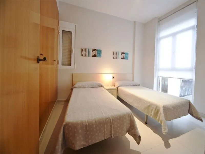 Room, Realrent Marina real, Valencia